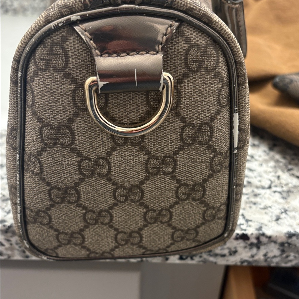 Authenticated Gucci Gray and Black Monogram Bag with dust bag - Picture 10 of 11